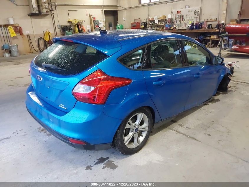 2014 FORD FOCUS SE - 1FADP3K21EL181375