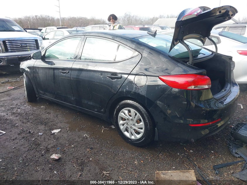 VIN 5NPD74LF7HH163974 2017 HYUNDAI ELANTRA SE