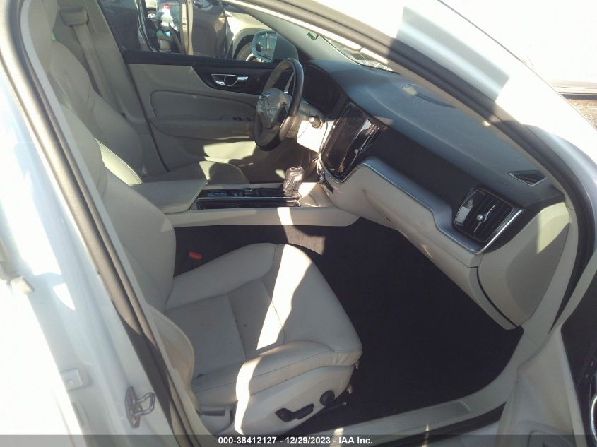 2019 VOLVO S60 T6 MOMENTUM - 7JRA22TKXKG015236