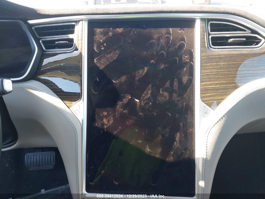 2015 TESLA MODEL S - 5YJSA1E2XFF109498