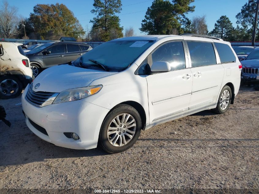 2013 TOYOTA SIENNA XLE/LIMITED - 5TDYK3DCXDS287997