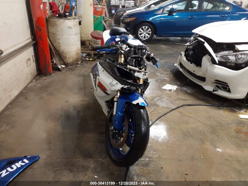 2007 SUZUKI GSX-R600 - JS1GN7DA472120677
