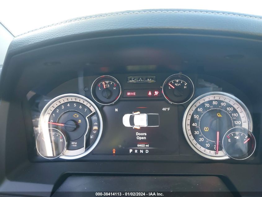 2018 RAM 1500 SPORT - 1C6RR6MT6JS261909