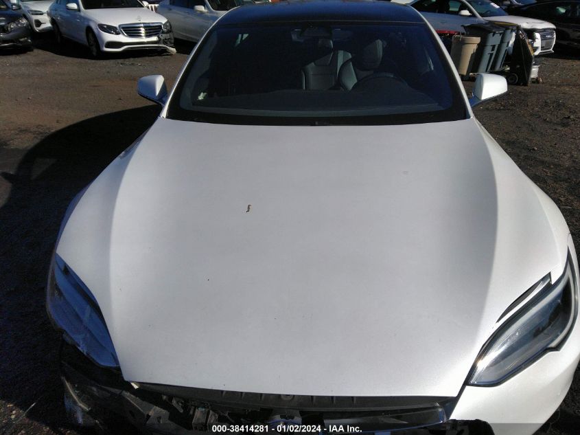 2018 TESLA MODEL S 100D/75D/P100D - 5YJSA1E28JF297799