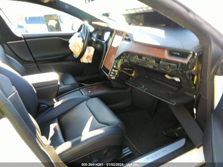 2018 TESLA MODEL S 100D/75D/P100D - 5YJSA1E28JF297799