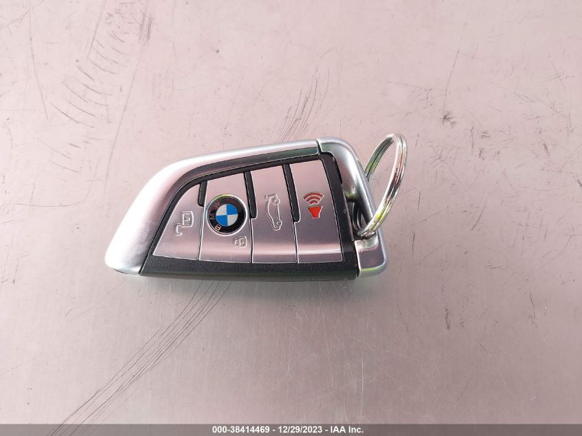 2021 BMW X7 XDRIVE40I - 5UXCW2C02M9F47504