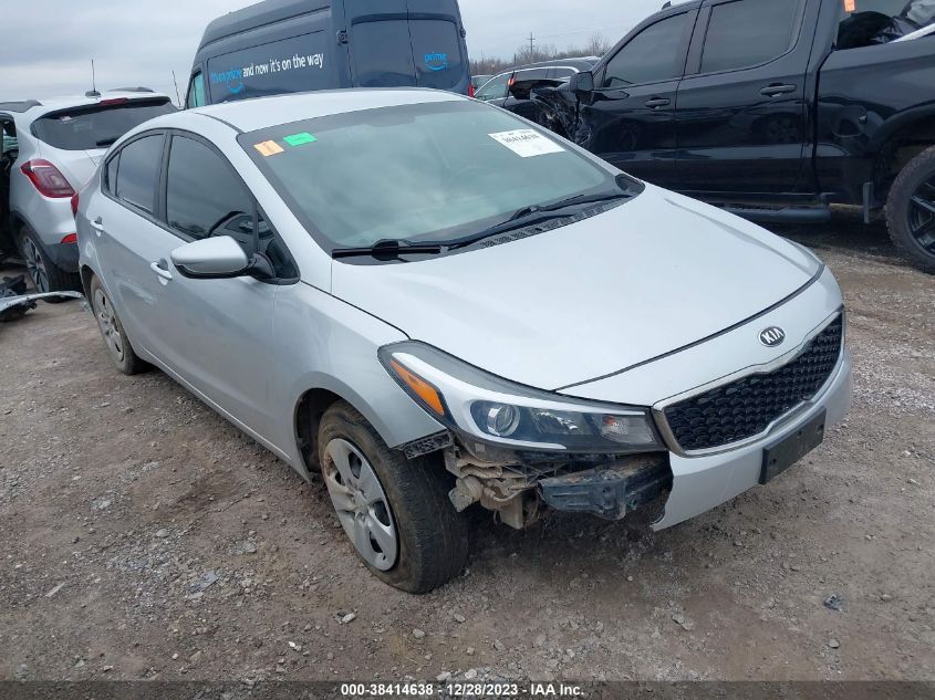2018 KIA FORTE LX/S - 3KPFL4A76JE174684