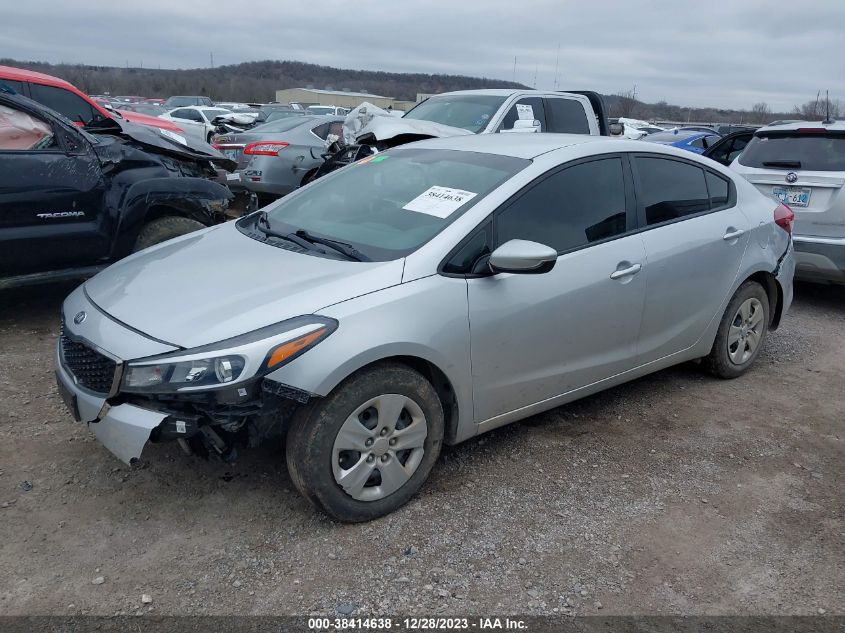 2018 KIA FORTE LX/S - 3KPFL4A76JE174684