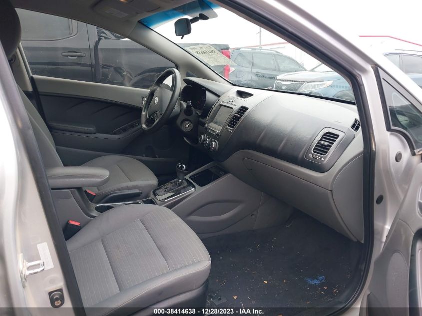 2018 KIA FORTE LX/S - 3KPFL4A76JE174684