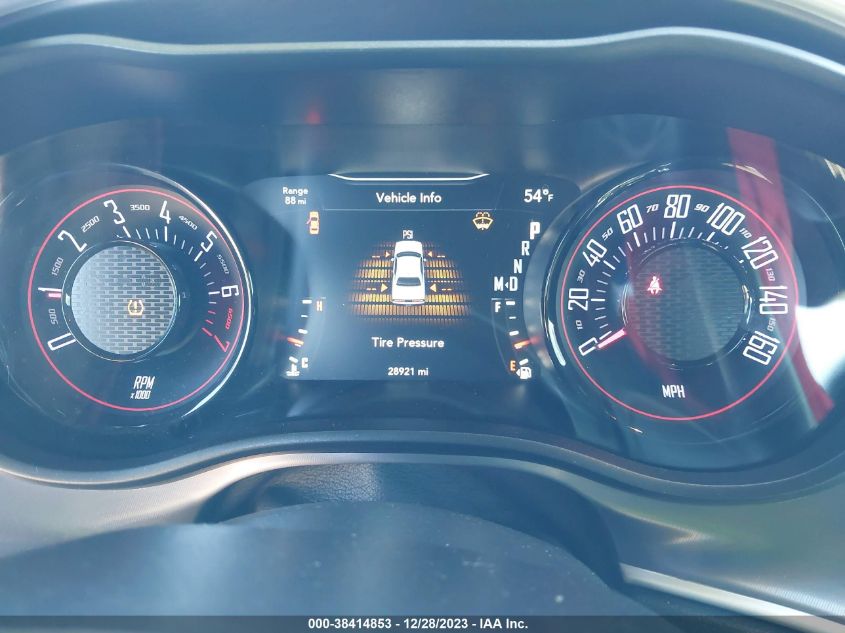 2019 DODGE CHALLENGER SXT 2C3CDZAG8KH631809