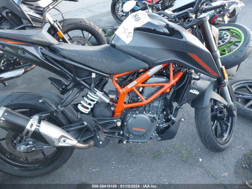 2023 KTM 390 DUKE MD2JPJ404PC241076