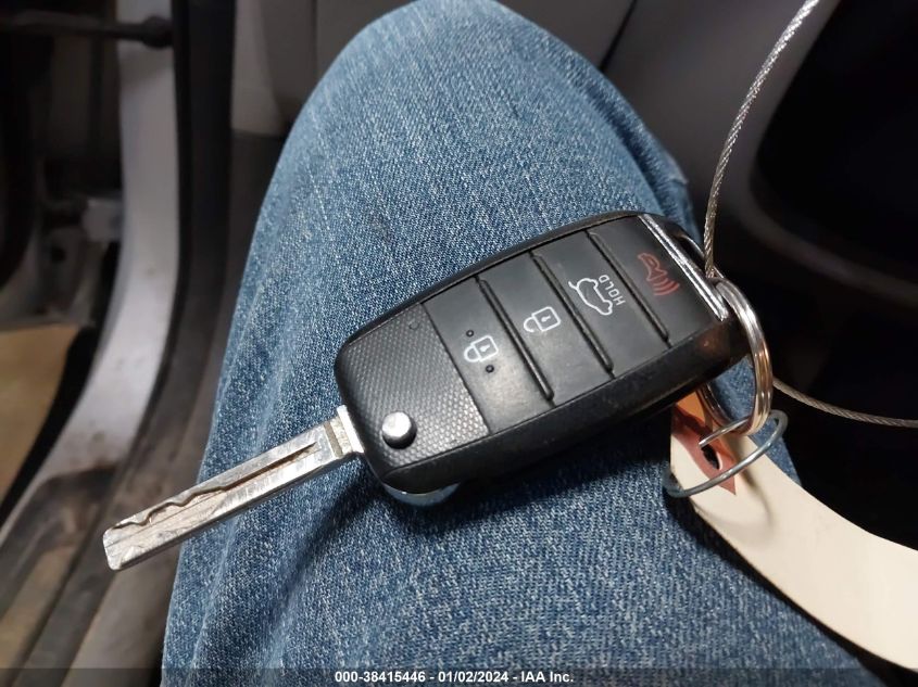 2017 KIA SPORTAGE LX - KNDPMCAC0H7228158