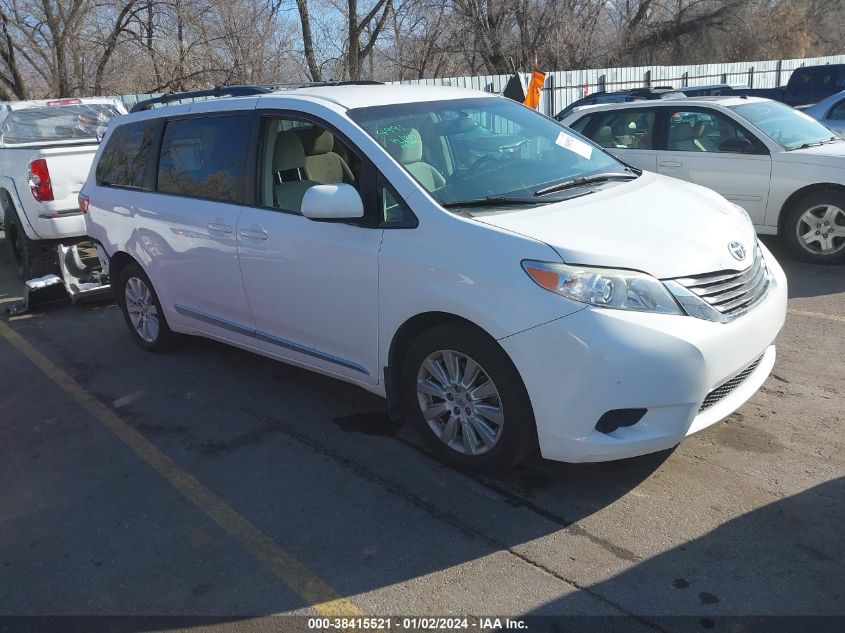 5TDJK3DC5FS127921 2015 TOYOTA SIENNA, photo no. 1