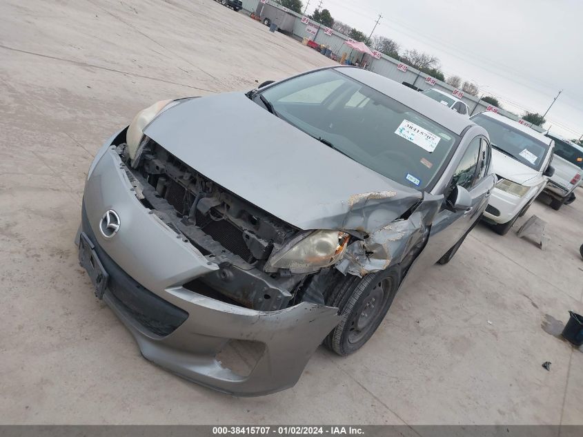 2013 MAZDA MAZDA3 I SV - JM1BL1TF2D1732667