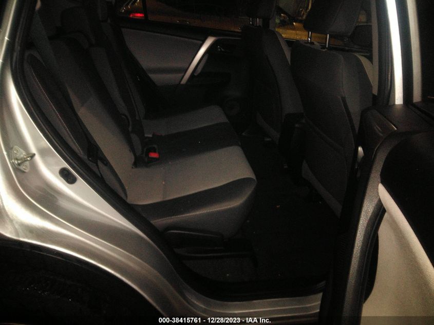 2015 TOYOTA RAV4 XLE - 2T3RFREV3FW401108