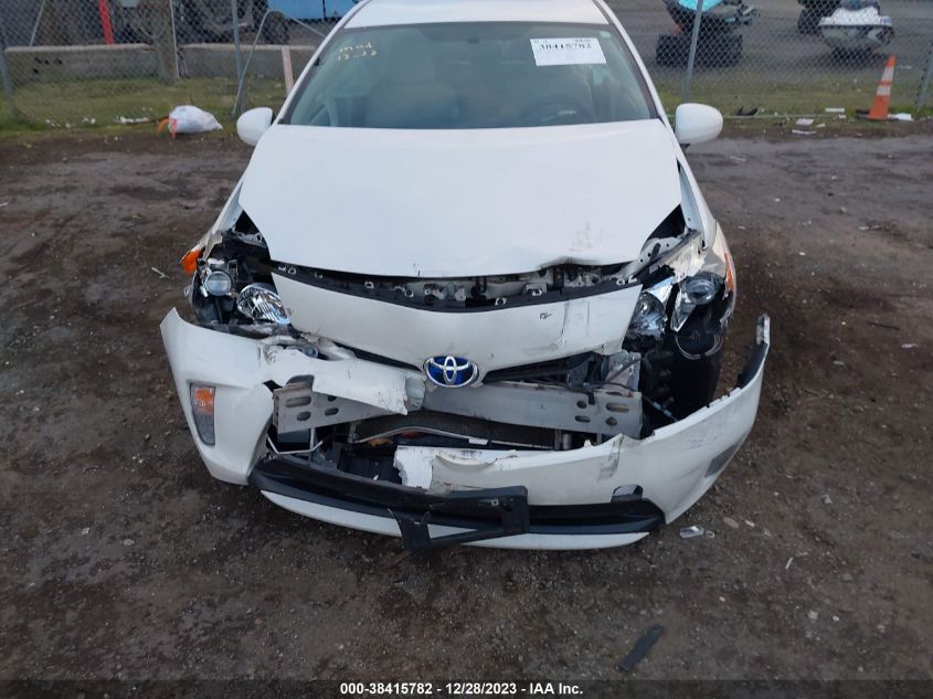 2015 TOYOTA PRIUS TWO - JTDKN3DU0F0406877