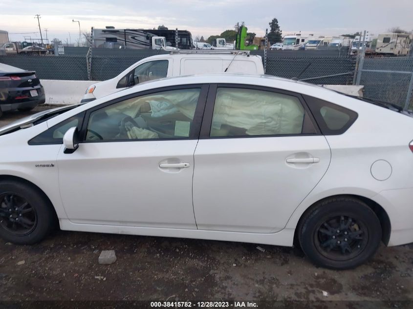 2015 TOYOTA PRIUS TWO - JTDKN3DU0F0406877