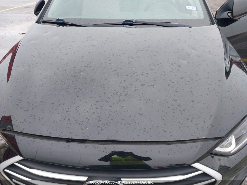 2017 HYUNDAI ELANTRA SE - KMHD74LFXHU359716