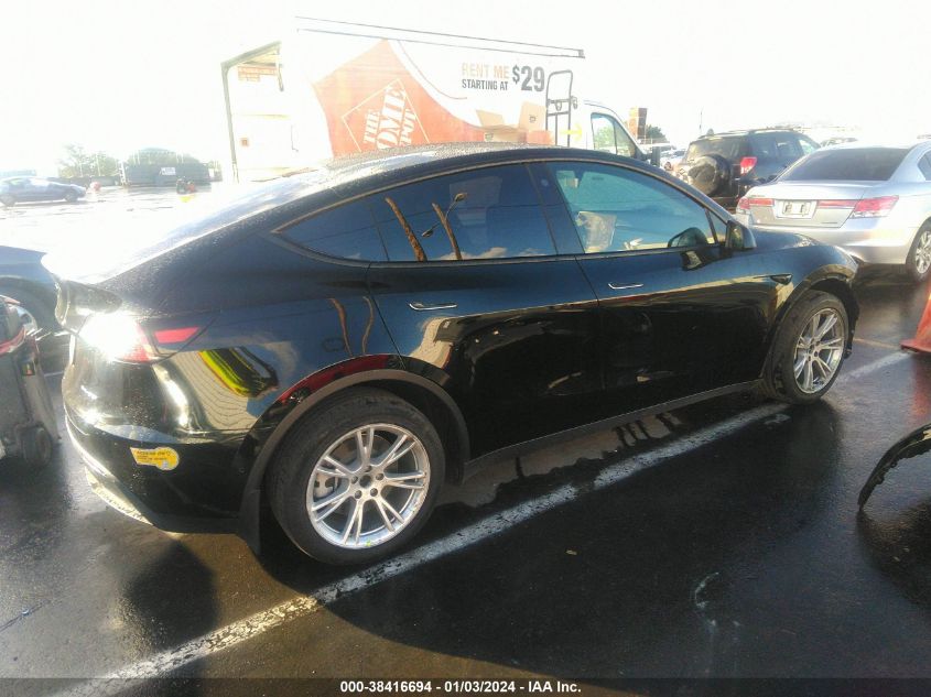 2022 TESLA MODEL Y - 7SAYGDEE9NF534328