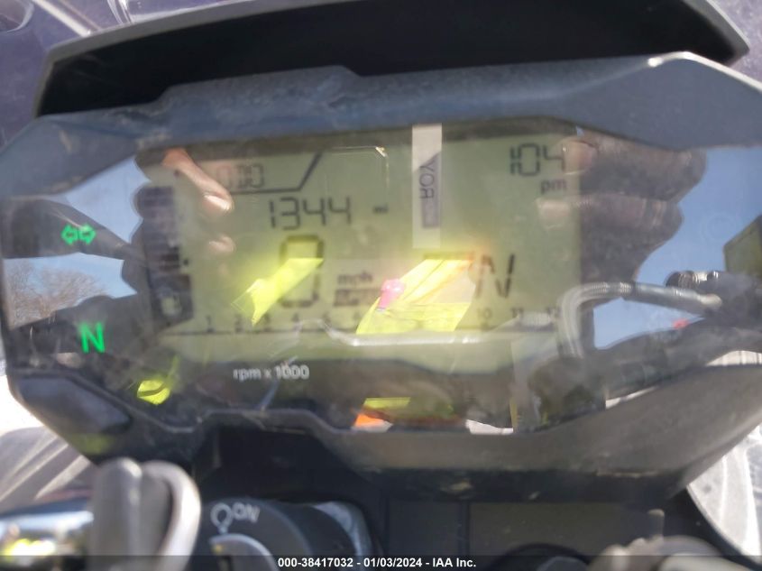 2018 BMW G310 R WB30G1102JR853324