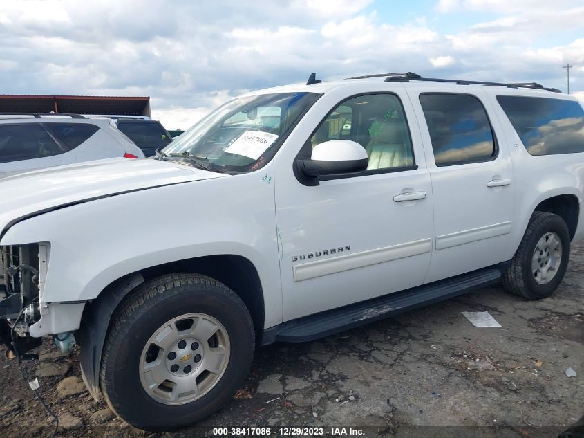 2014 CHEVROLET SUBURBAN 1500 C1500 LT - 1GNSCJE09ER218138