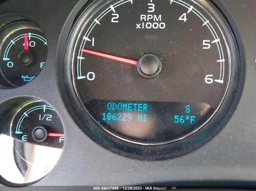 2014 CHEVROLET SUBURBAN 1500 C1500 LT - 1GNSCJE09ER218138