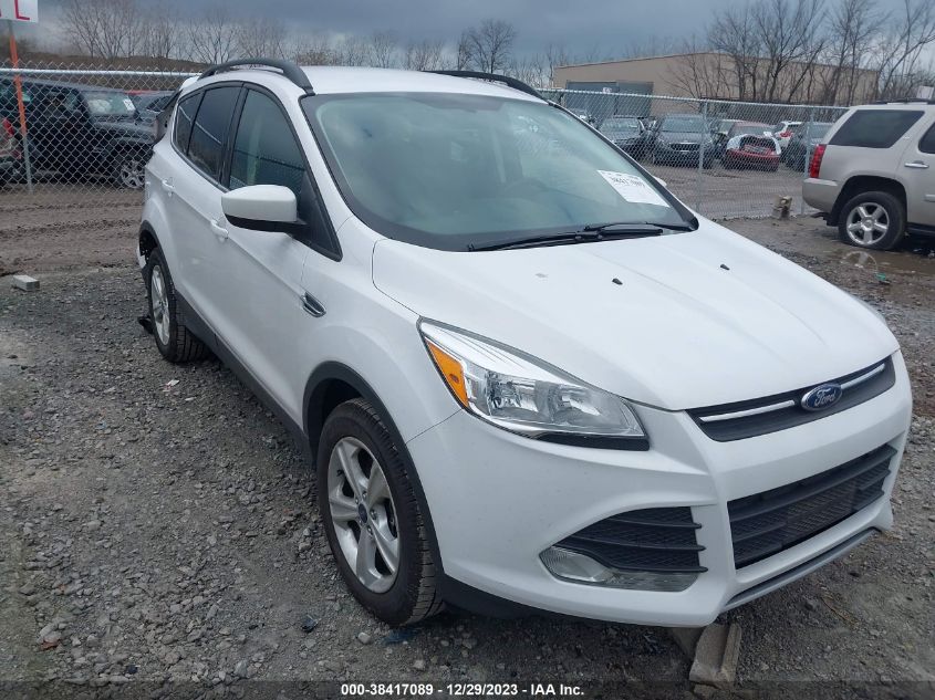 2016 FORD ESCAPE SE - 1FMCU9G9XGUB39383