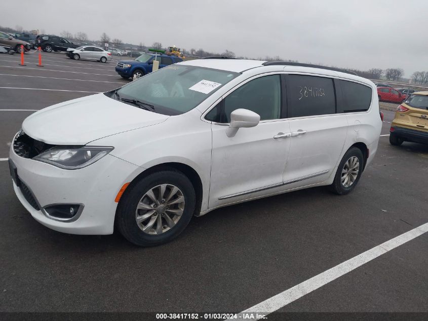 2C4RC1BG4HR524185 2017 CHRYSLER PACIFICA, photo no. 2