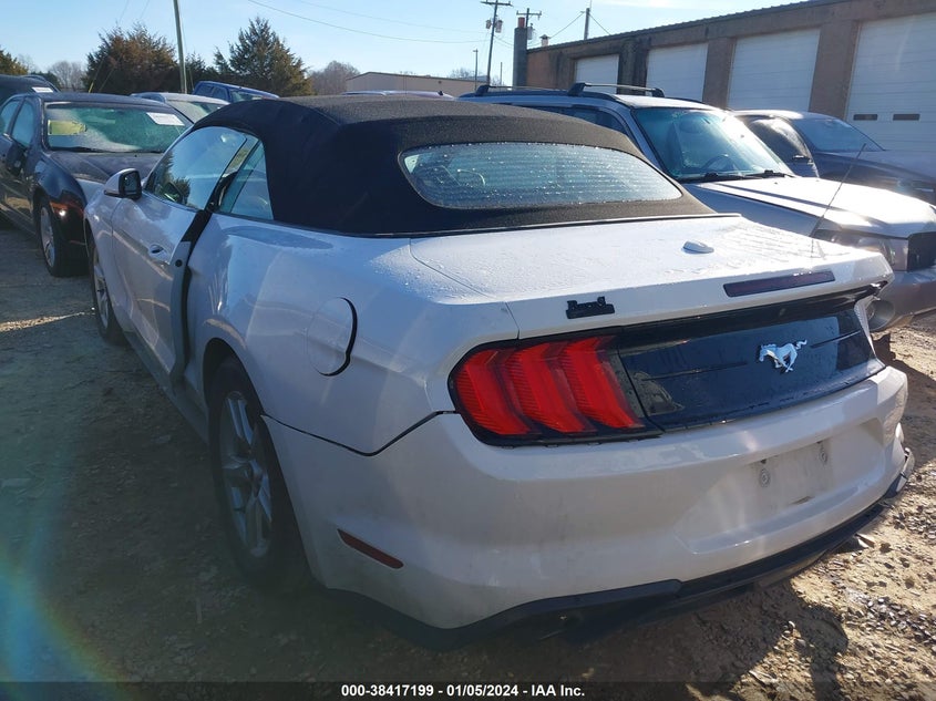 VIN 1FATP8UH6K5116452 2019 FORD MUSTANG