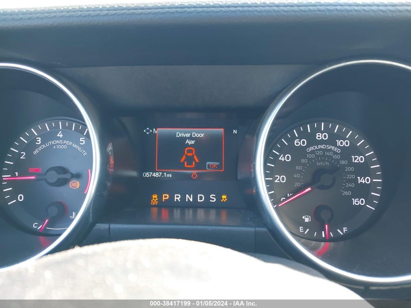 VIN 1FATP8UH6K5116452 2019 FORD MUSTANG