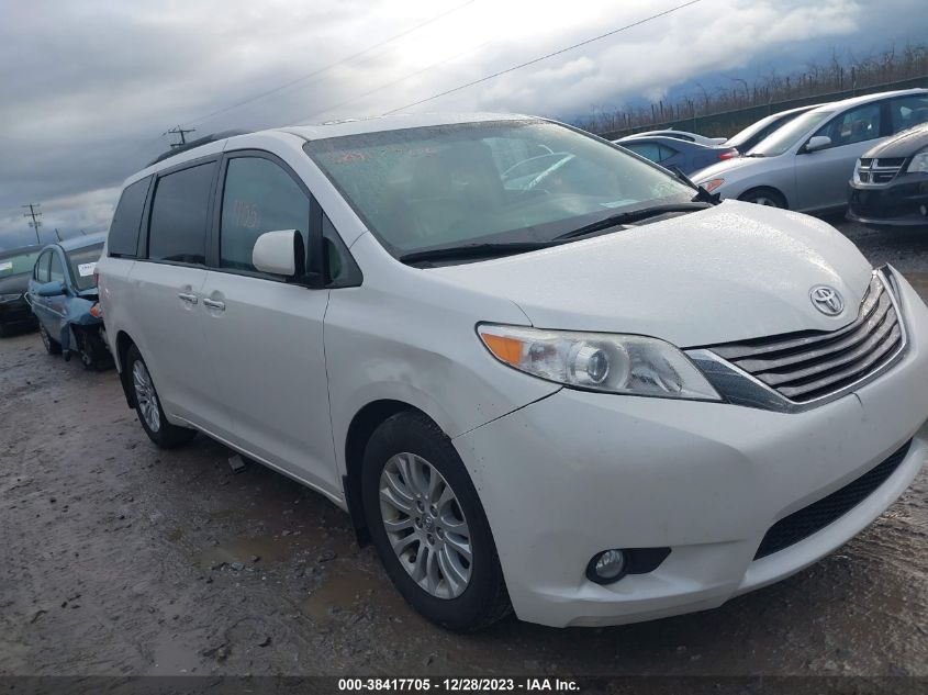 5TDYZ3DC4HS834179 2017 TOYOTA SIENNA, photo no. 13