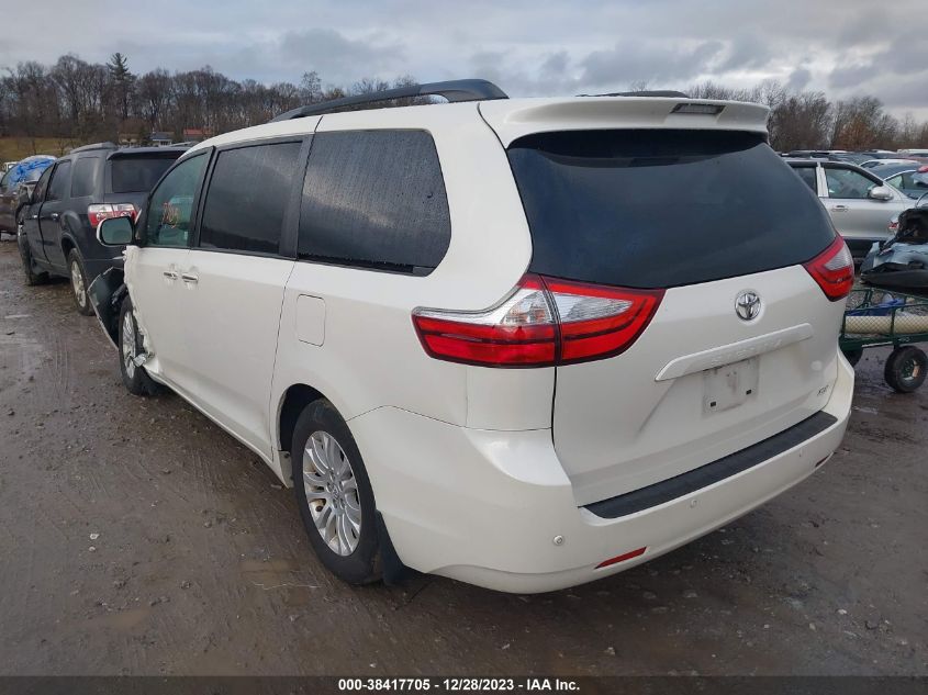 5TDYZ3DC4HS834179 2017 TOYOTA SIENNA, photo no. 3