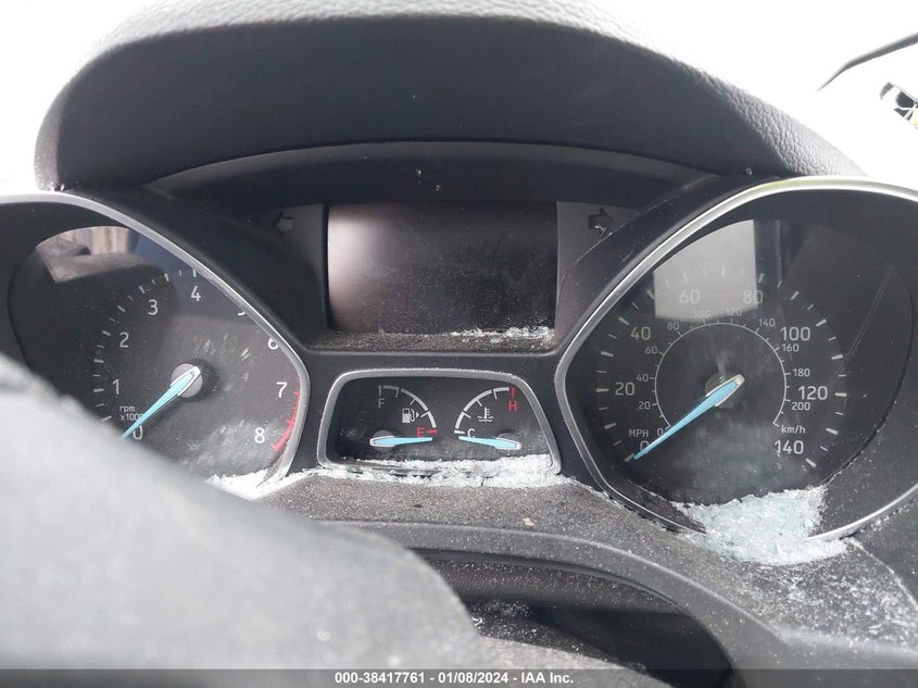 VIN 1FMCU9HD0JUD17151 2018 FORD ESCAPE SEL