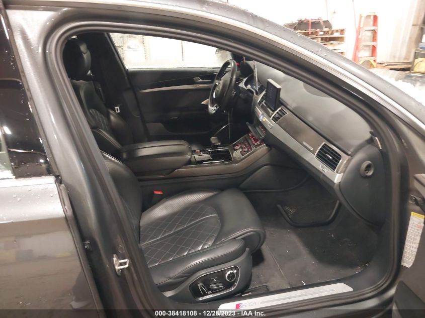 2015 AUDI S8 4.0T - WAUK2AFD6FN027800