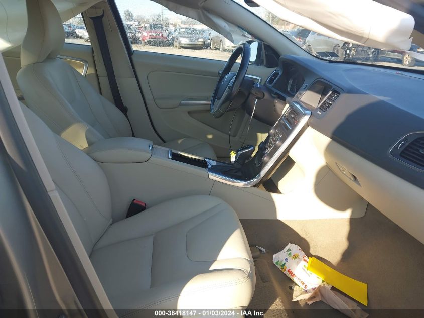 2015 VOLVO S60 PREMIER+ - YV1612TC8F2301681