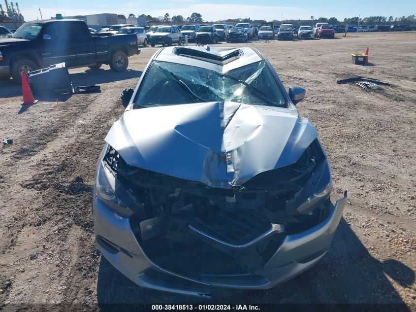 2018 MAZDA MAZDA3 TOURING - 3MZBN1V34JM188763