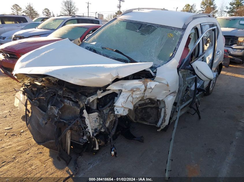 2015 NISSAN ROGUE SV - 5N1AT2MT3FC836707