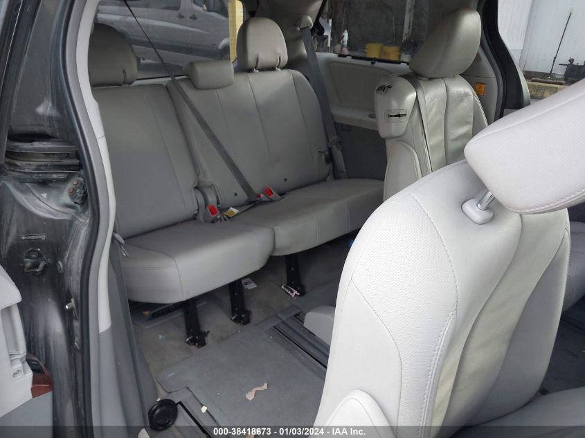 2013 TOYOTA SIENNA XLE/LIMITED - 5TDYK3DC5DS384895