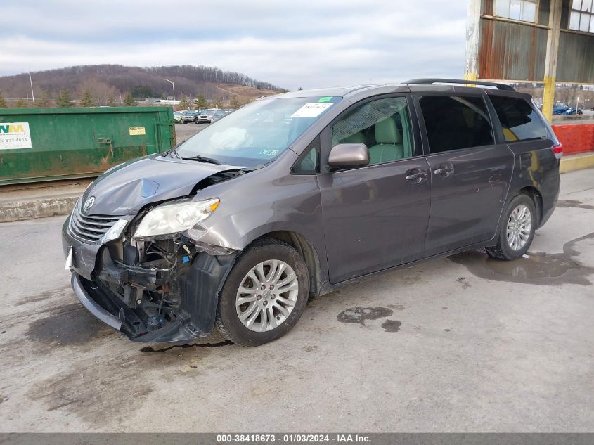 2013 TOYOTA SIENNA XLE/LIMITED - 5TDYK3DC5DS384895