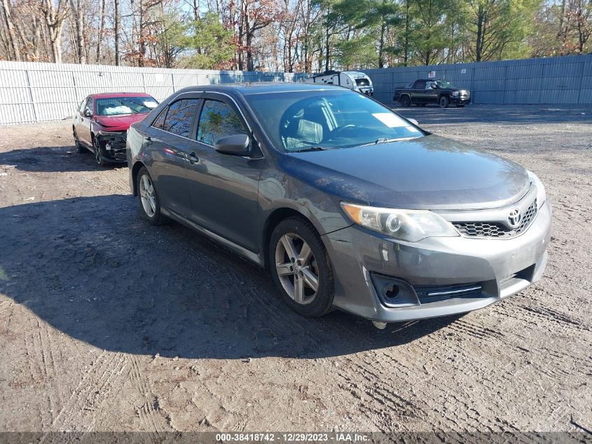 2014 TOYOTA CAMRY SE - 4T1BF1FK0EU396366