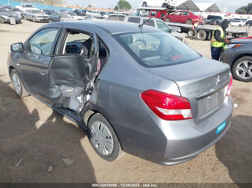 VIN ML32F3FJ5KHF06068 2019 MITSUBISHI MIRAGE G4 ES