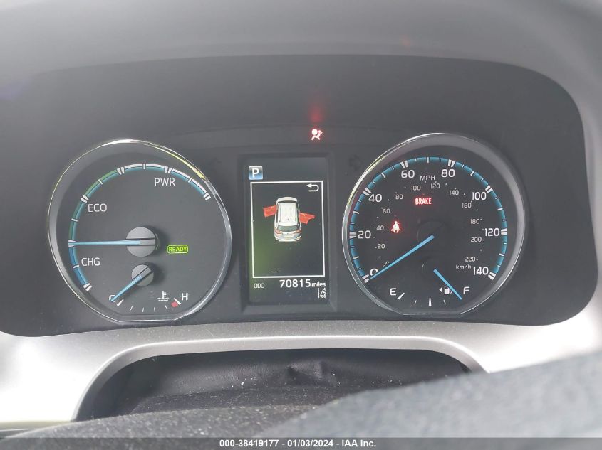 2017 TOYOTA RAV4 HYBRID XLE - JTMRJREV4HD115704