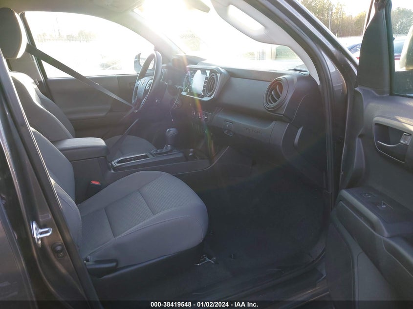 VIN: 3TYAX5GN0MT022053 2021 TOYOTA TACOMA SR