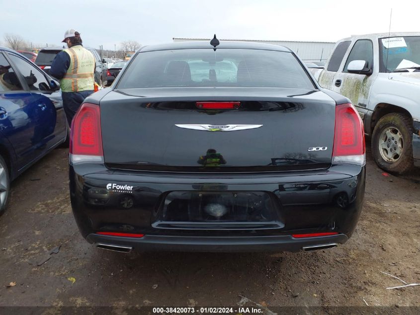 2019 CHRYSLER 300 TOURING - 2C3CCAAG4KH755760