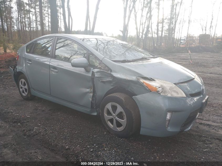 2013 TOYOTA PRIUS THREE - JTDKN3DUXD5684587