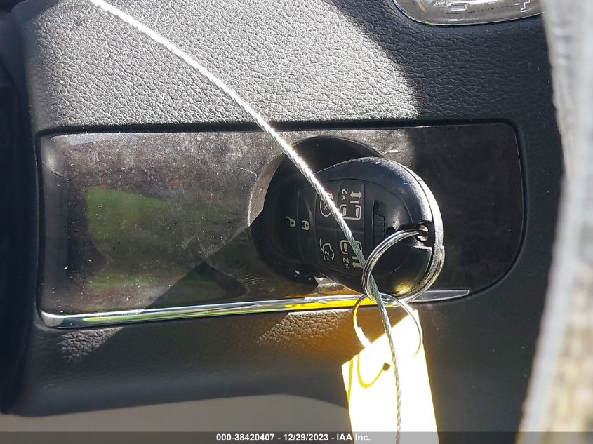 2015 CHRYSLER TOWN & COUNTRY TOURING L - 2C4RC1CG4FR572779