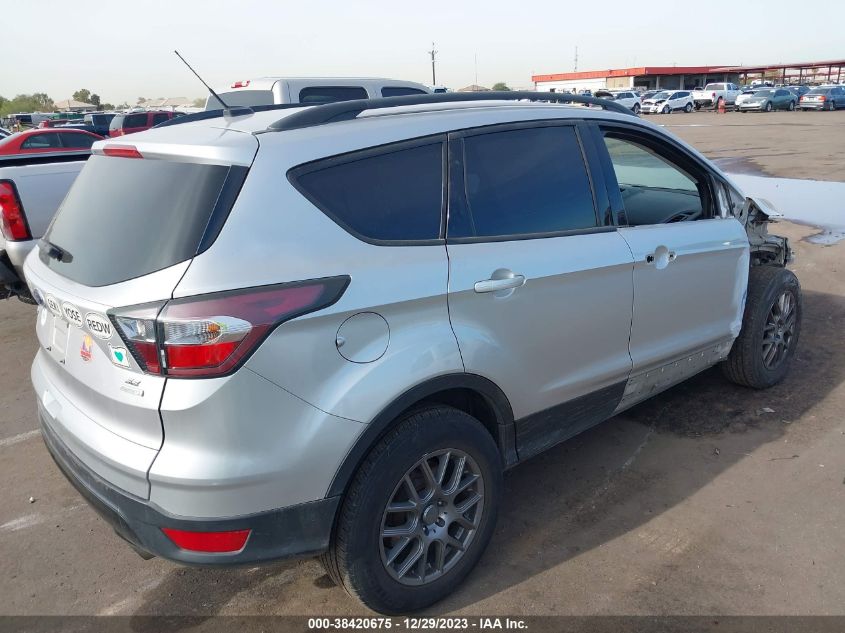 VIN 1FMCU0GD2HUB02717 2017 FORD ESCAPE SE