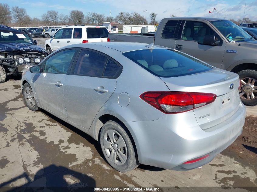 2017 KIA FORTE LX - 3KPFK4A76HE061878