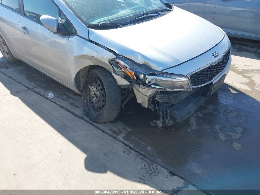 2017 KIA FORTE LX - 3KPFK4A76HE061878