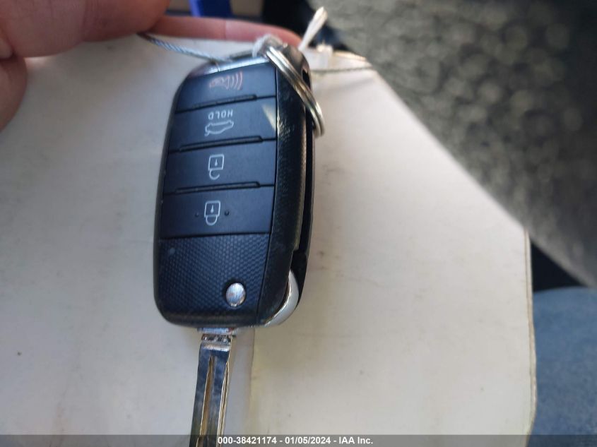 2015 KIA RIO LX - KNADM4A36F6437638